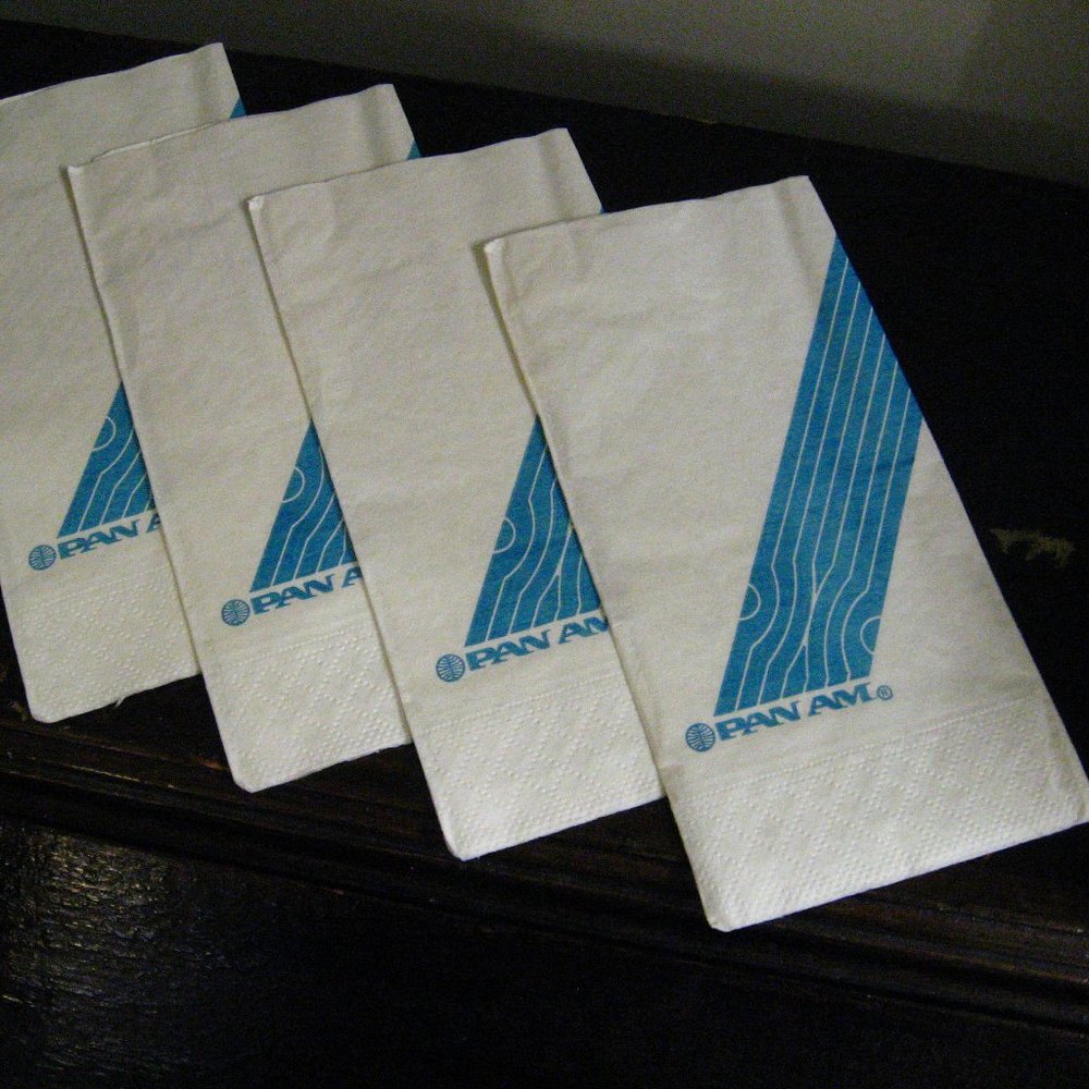 ✈️ Pan Am Airlines Vintage 1970's Dinner Napkins (4)